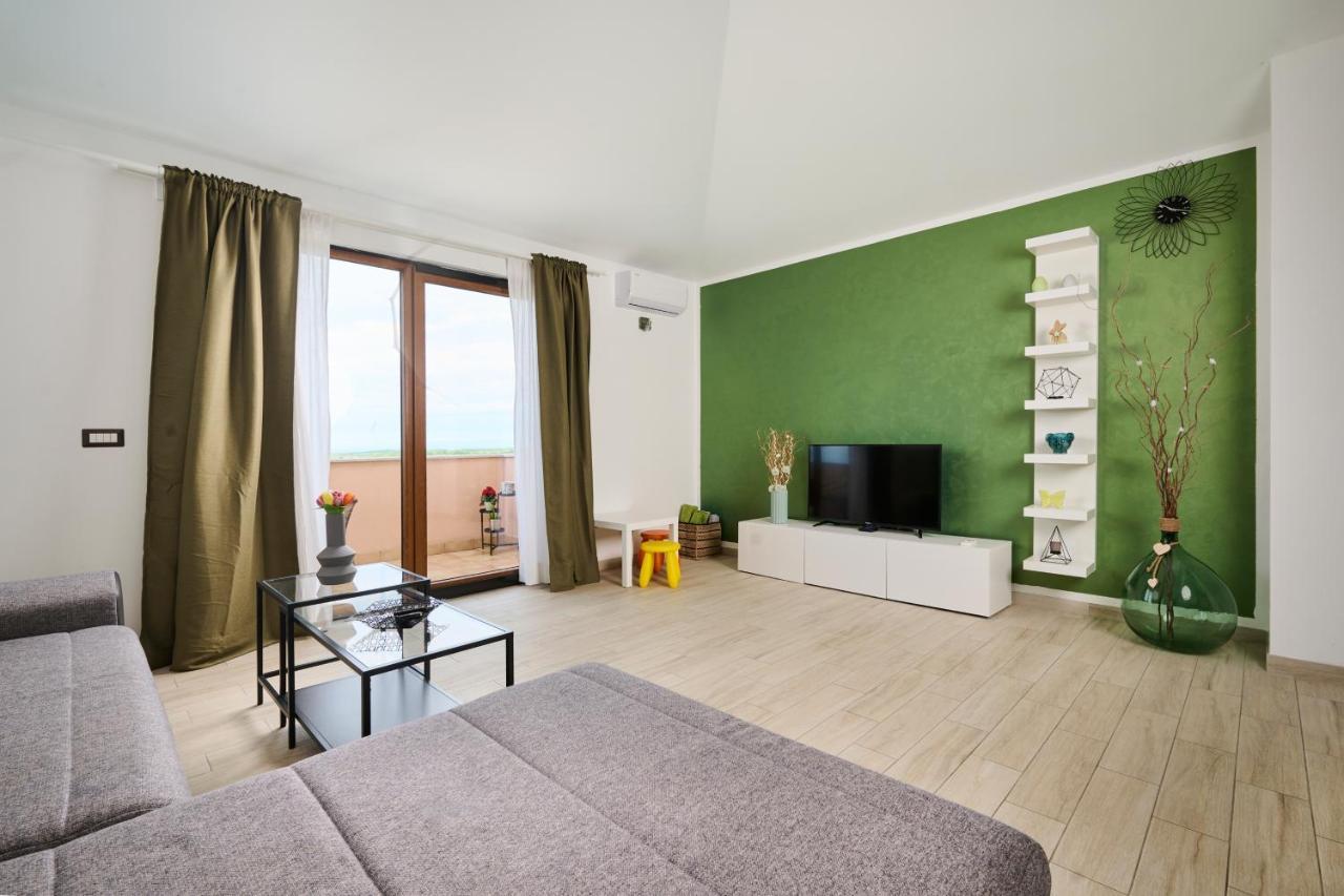 Appartement Aisha à Brtonigla Extérieur photo